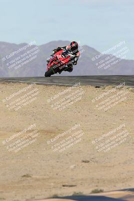 media/Nov-16-2025-Race Pace (Sun) [[8c5fa54630]]/Verified Riders/1-Turns 9 and 10 (925am)/